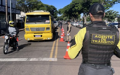 Maio Amarelo 2026 em Sarandi realiza primeira blitz educativa para reforçar conscientização no trânsito